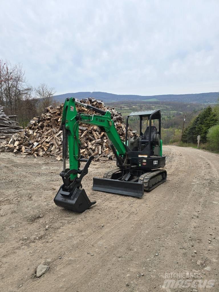 Bobcat E 32 Mini rýpadla < 7t