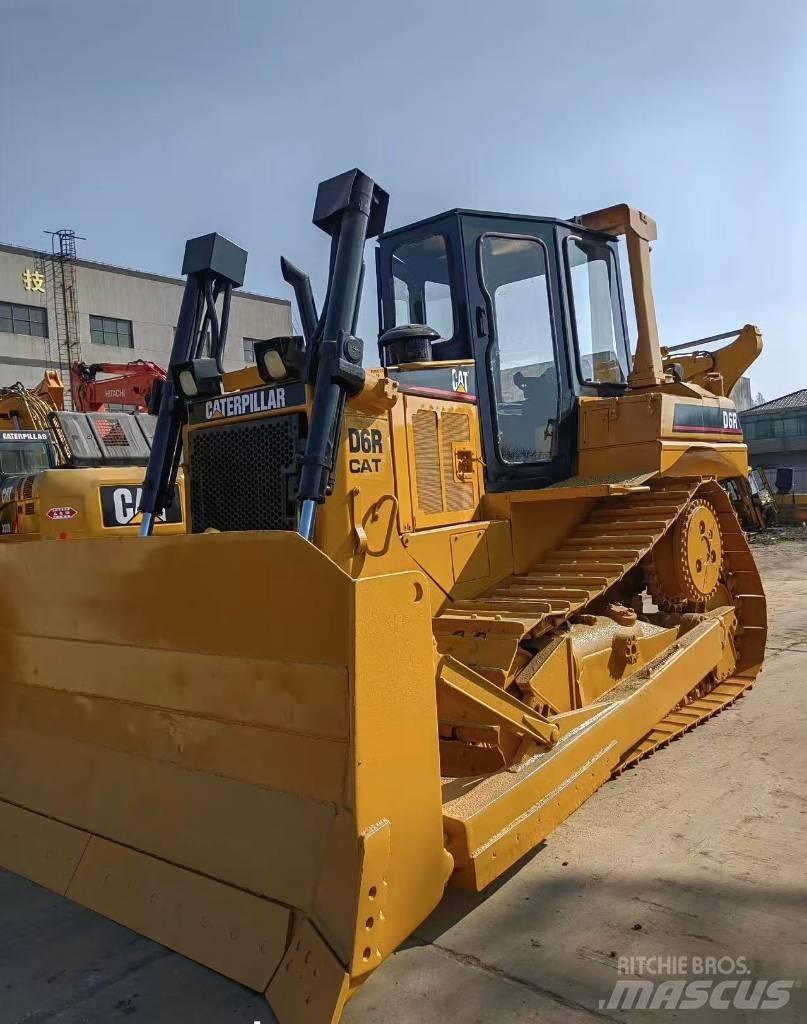 CAT D 6 R Grejdry