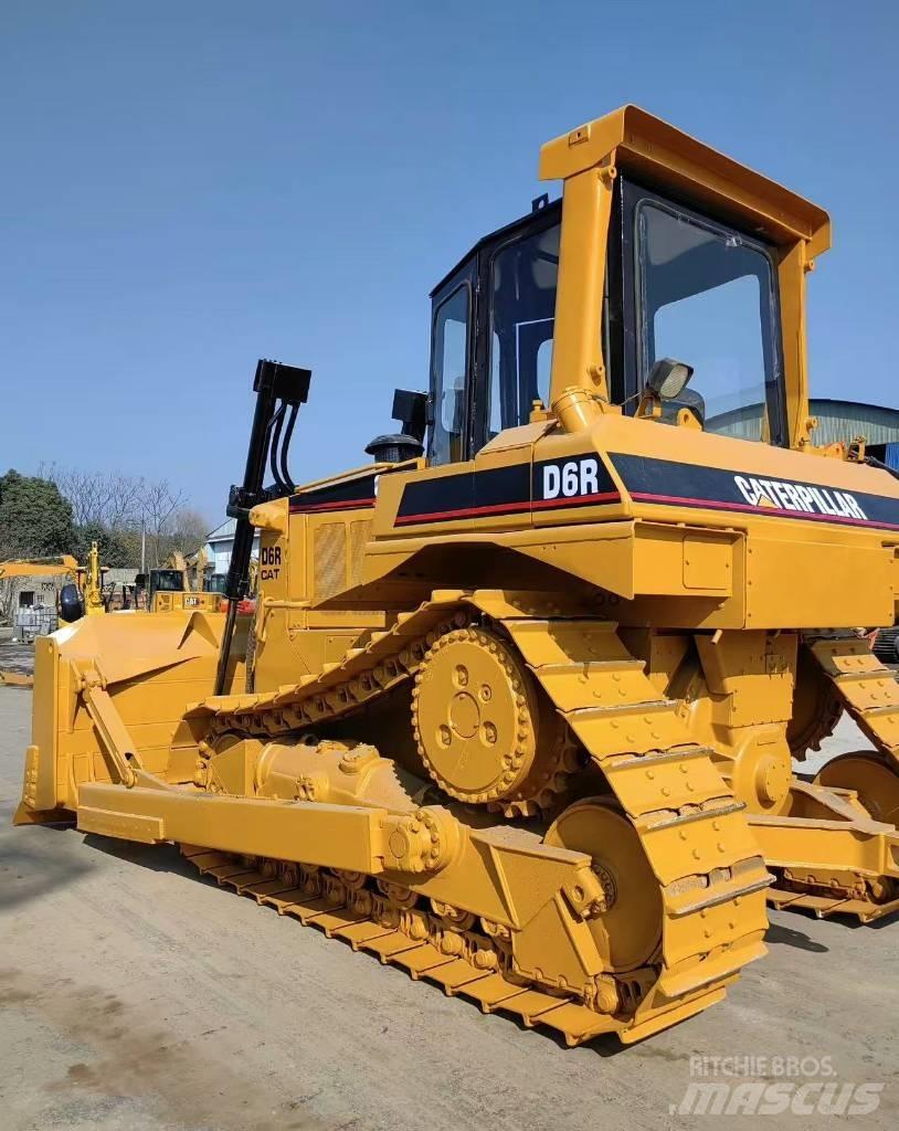 CAT D 6 R Grejdry