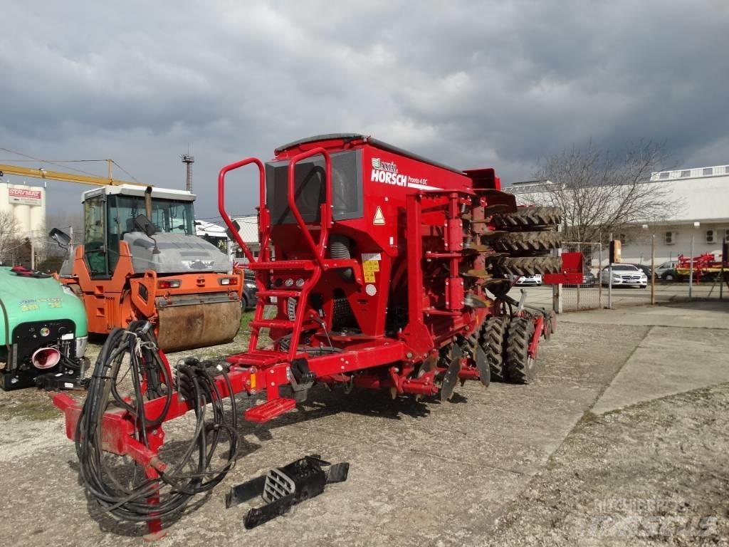Horsch Pronto 4 DC Kombinované secí stroje