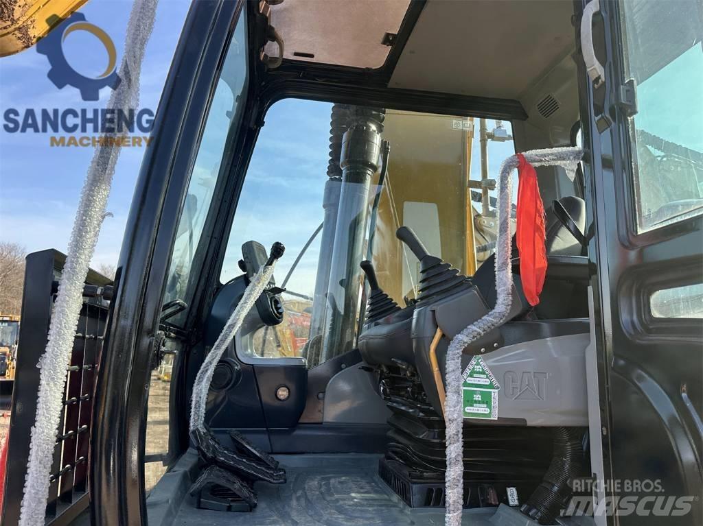 CAT 320 D L Pásová rýpadla