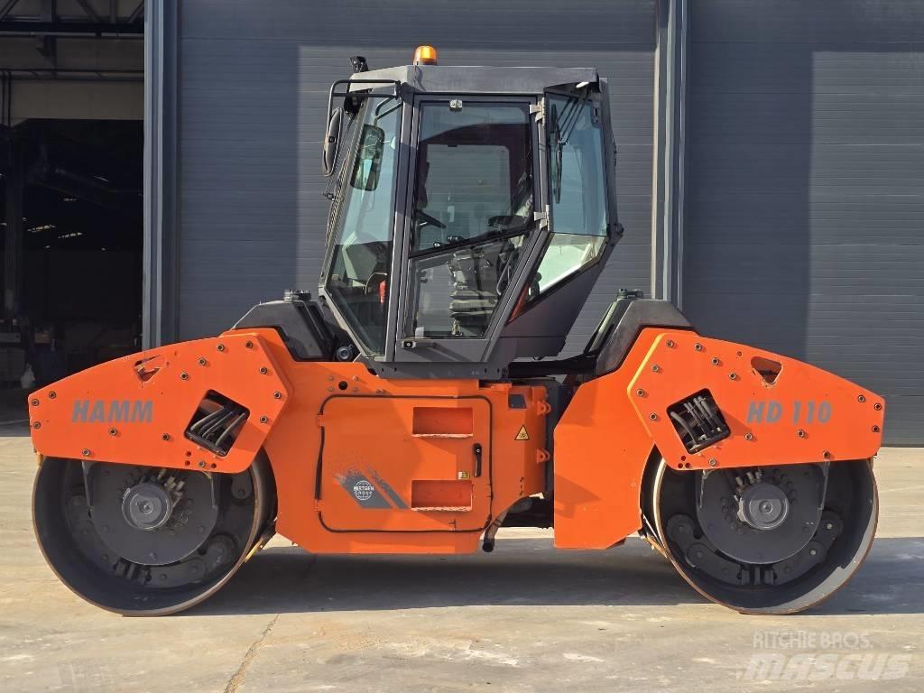 Hamm HD 110 Tandemové válce