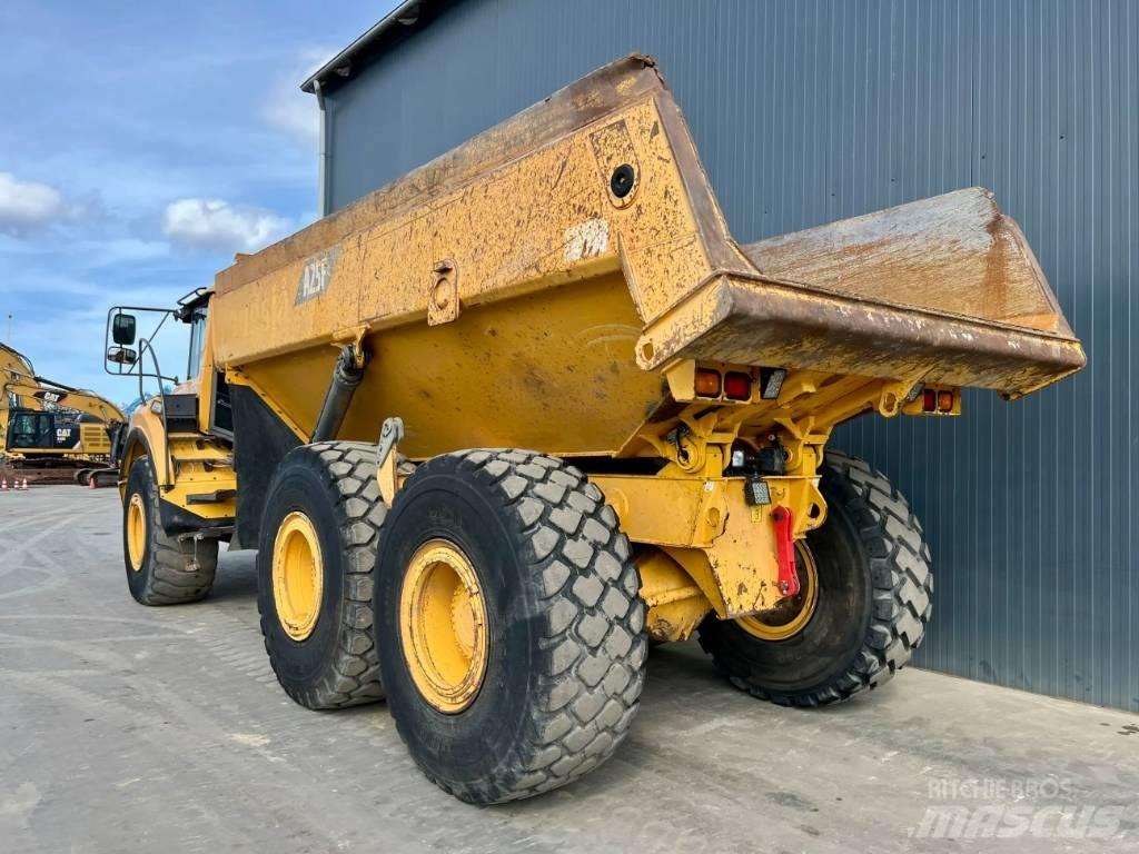 Volvo A25F Kloubové dempry