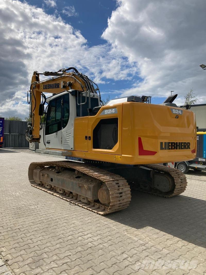 Liebherr R924 Pásová rýpadla