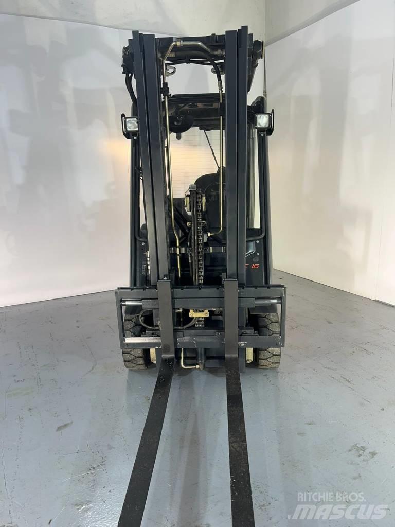 Linde E 16-01 Akumulátorové vozíky
