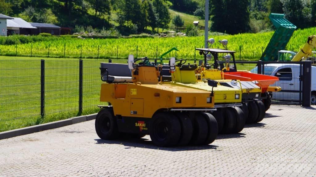 Sakai TS 160 Pneumatikové válce