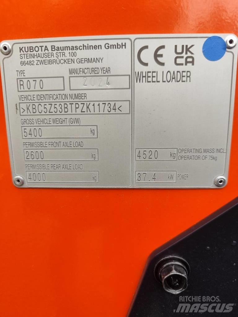 Kubota R 070 Kolové nakladače