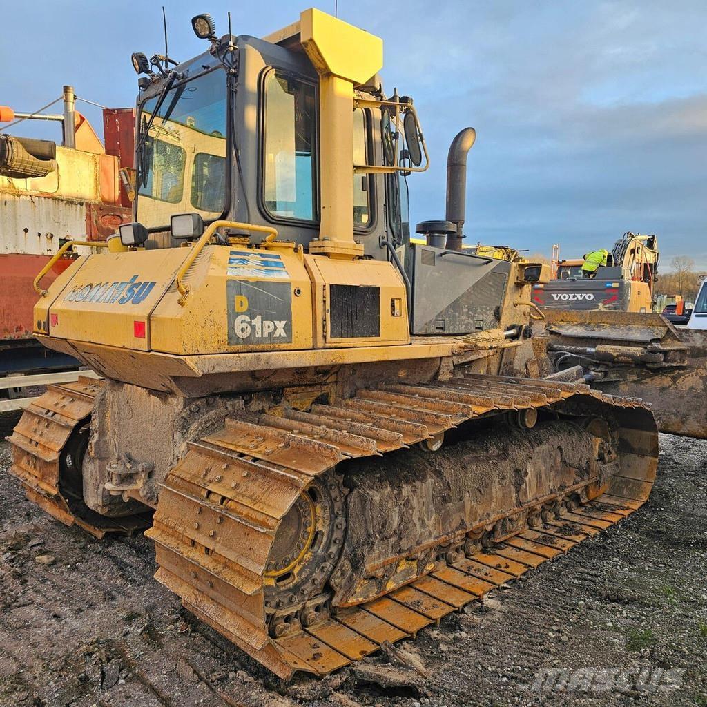 Komatsu D61PX-15F0 Pásové dozery