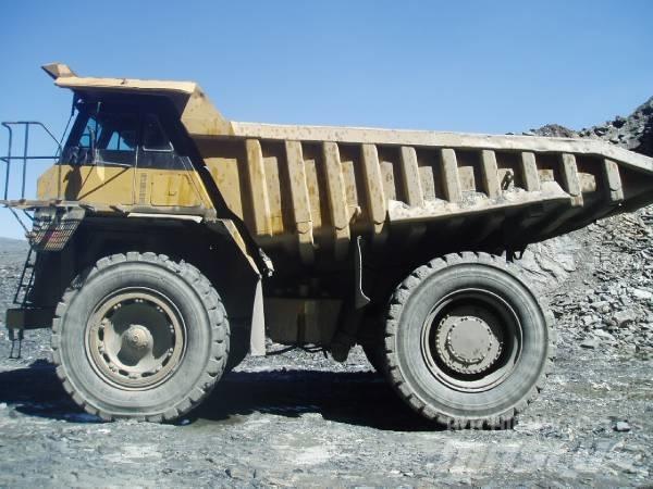 CAT 777 Pevné dempry