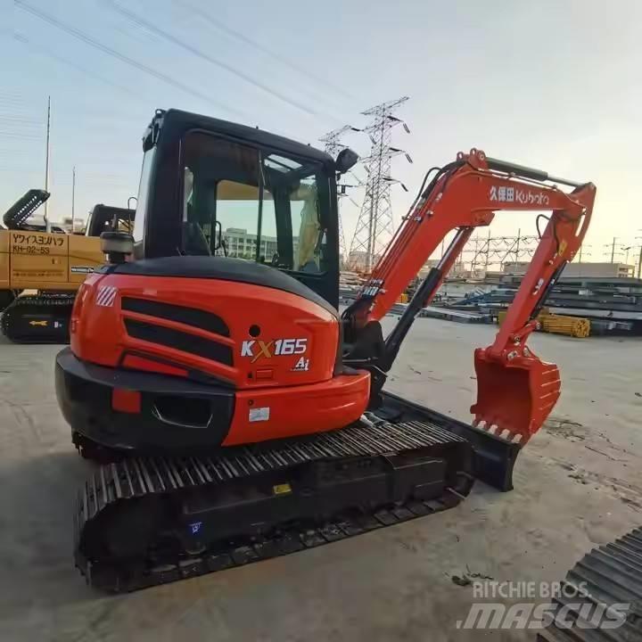 Kubota KX165 Pásová rýpadla