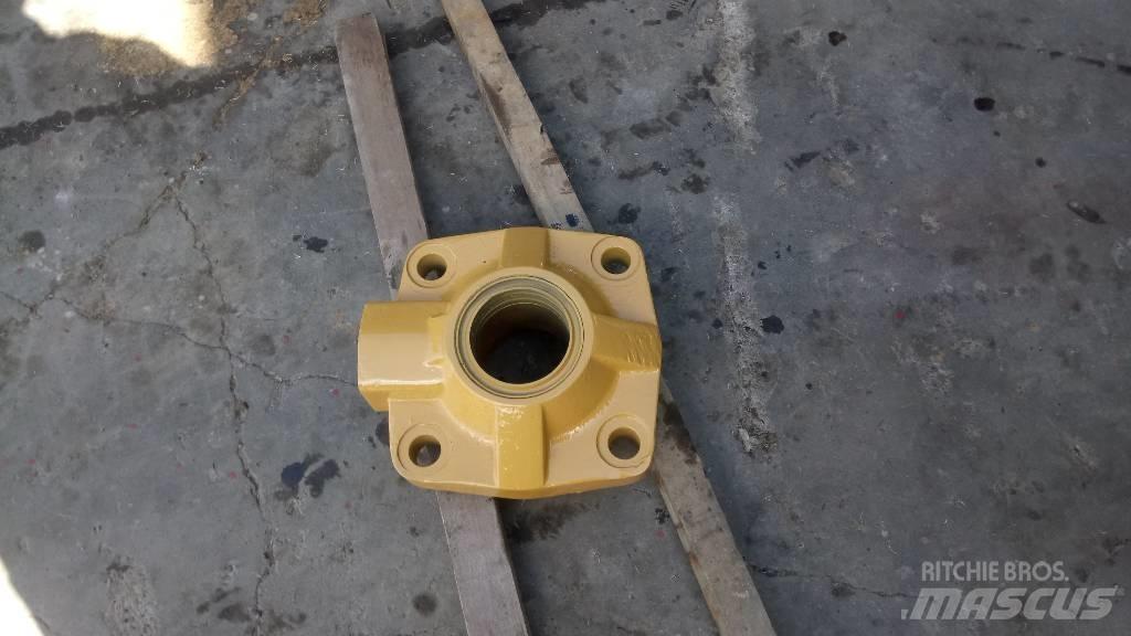 CAT 988 B Hydraulika
