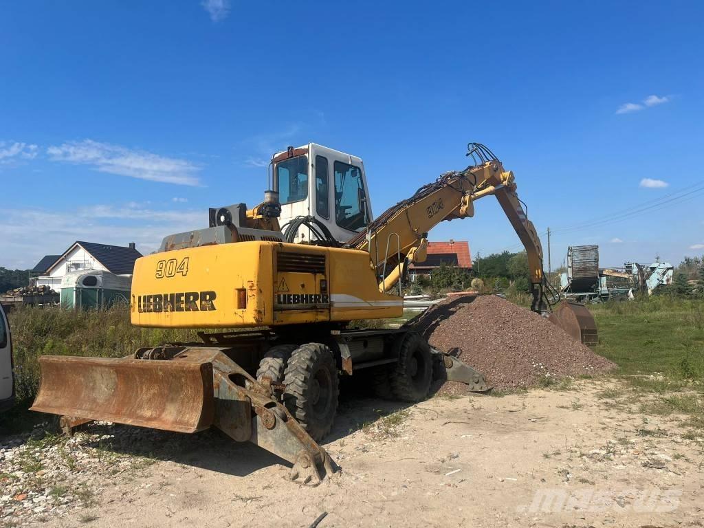Liebherr A 904 C Stroje pro manipulaci s odpadem