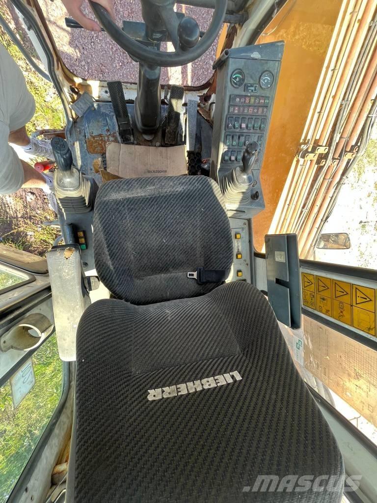 Liebherr A 904 C Stroje pro manipulaci s odpadem