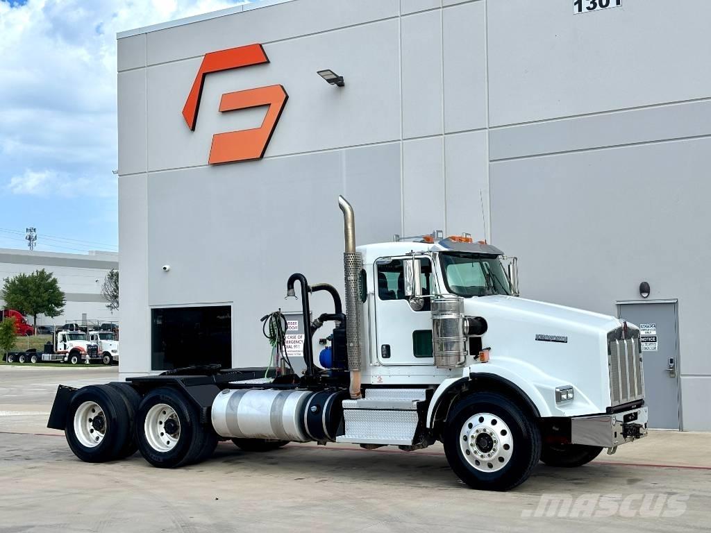 Kenworth T 800 Tahače