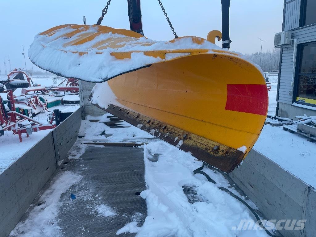  Vuomet 13 H Lumiaura Sněžné pluhy, přední sněhové radlice