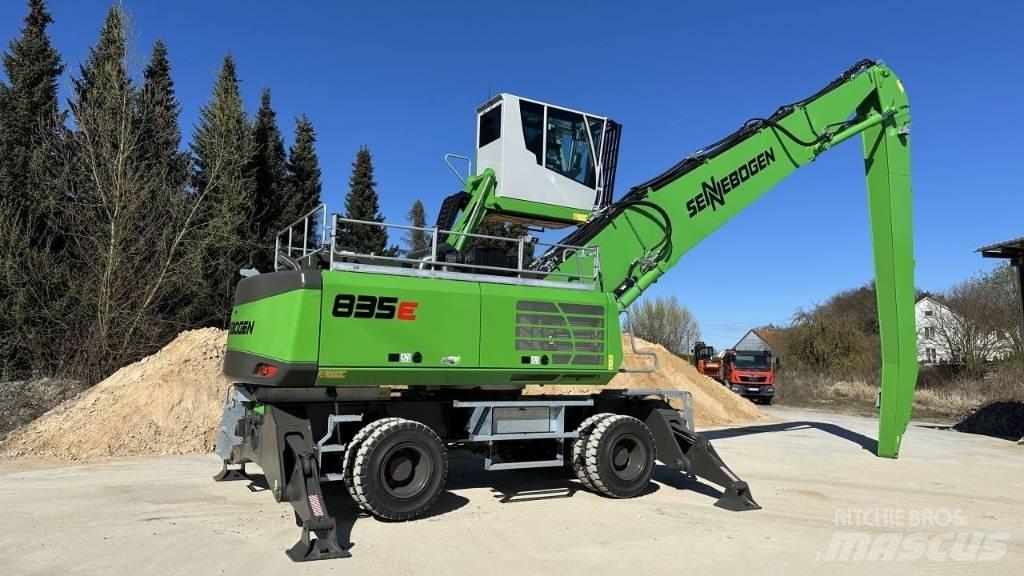 Sennebogen 835 M E Stroje pro manipulaci s odpadem