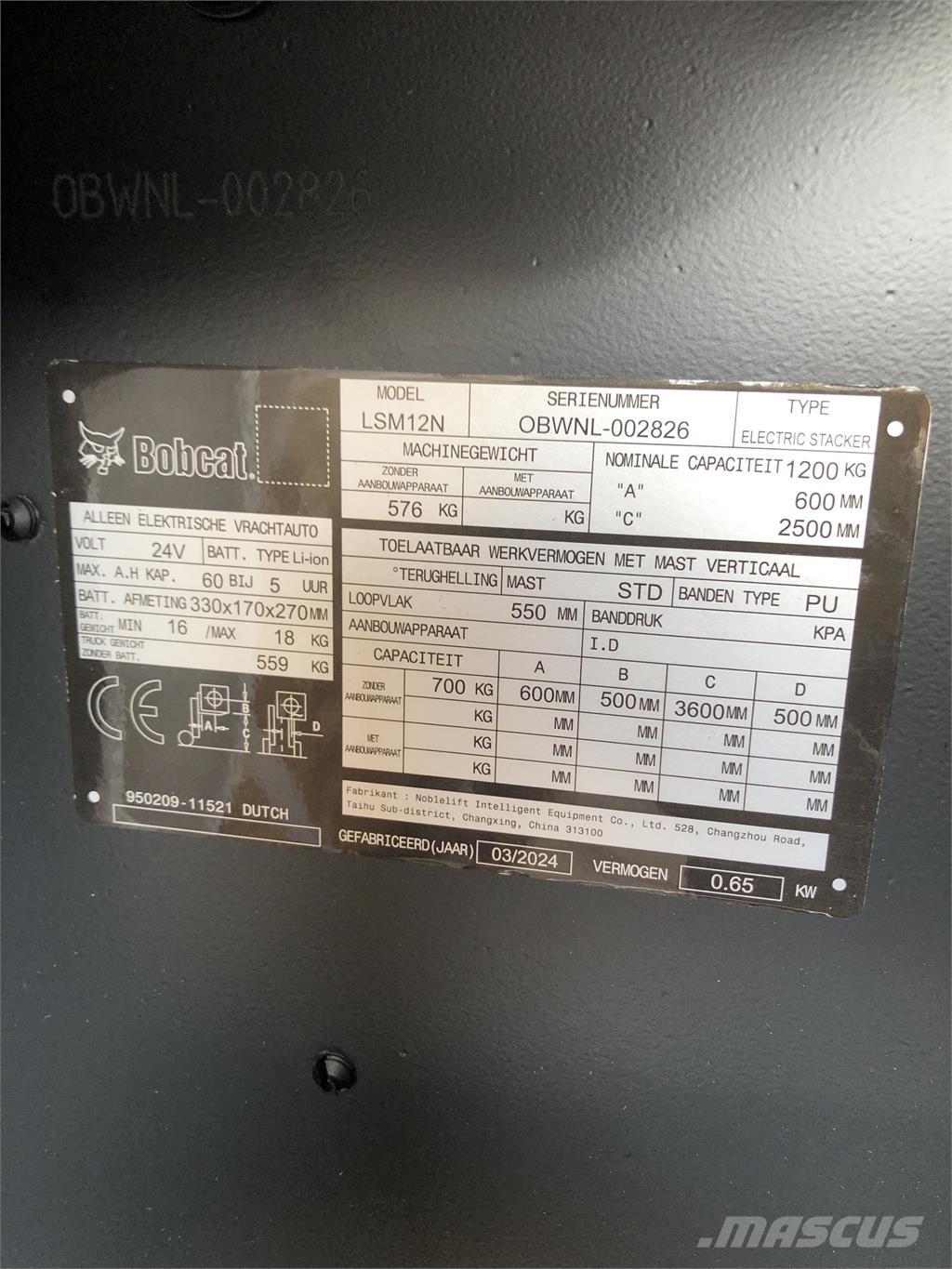 Bobcat LSM12N Samohybné vozíky