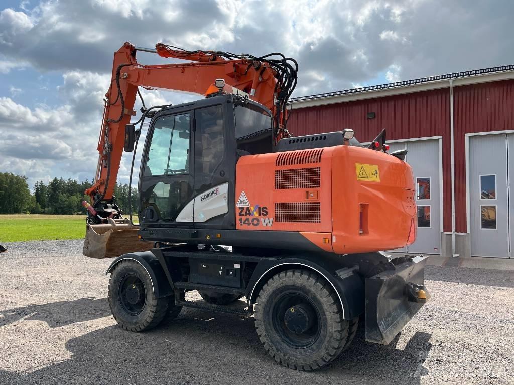 Hitachi ZX 140 W-5 Kolová rýpadla
