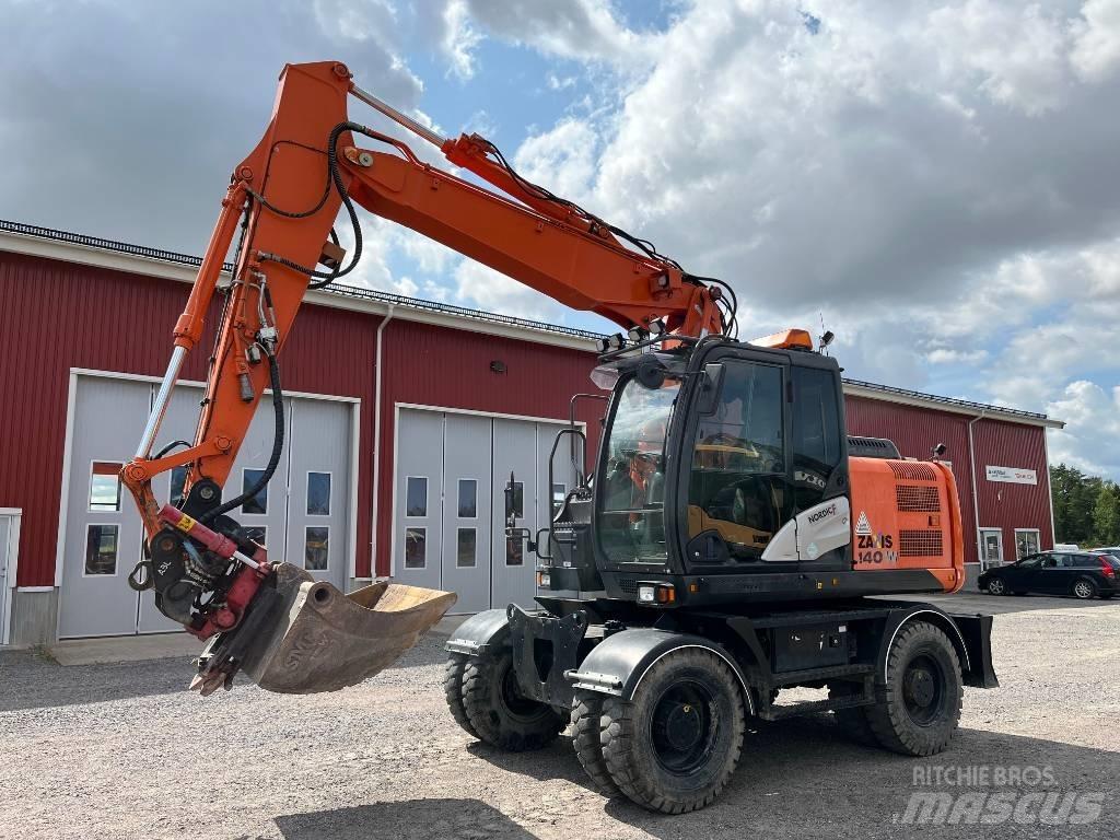 Hitachi ZX 140 W-5 Kolová rýpadla
