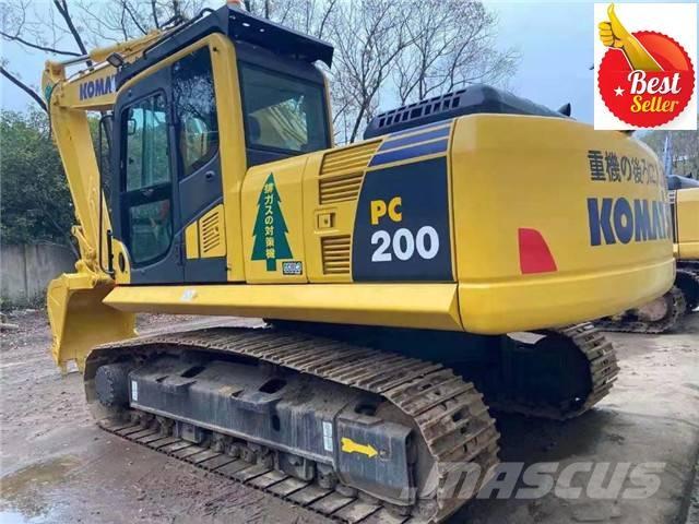 Komatsu PC 200 Pásová rýpadla