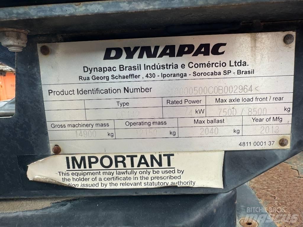 Dynapac CP 142 Pneumatikové válce