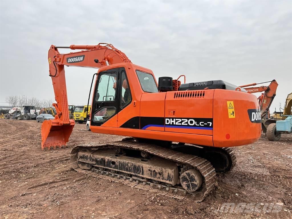 Doosan DH220-7 Pásová rýpadla