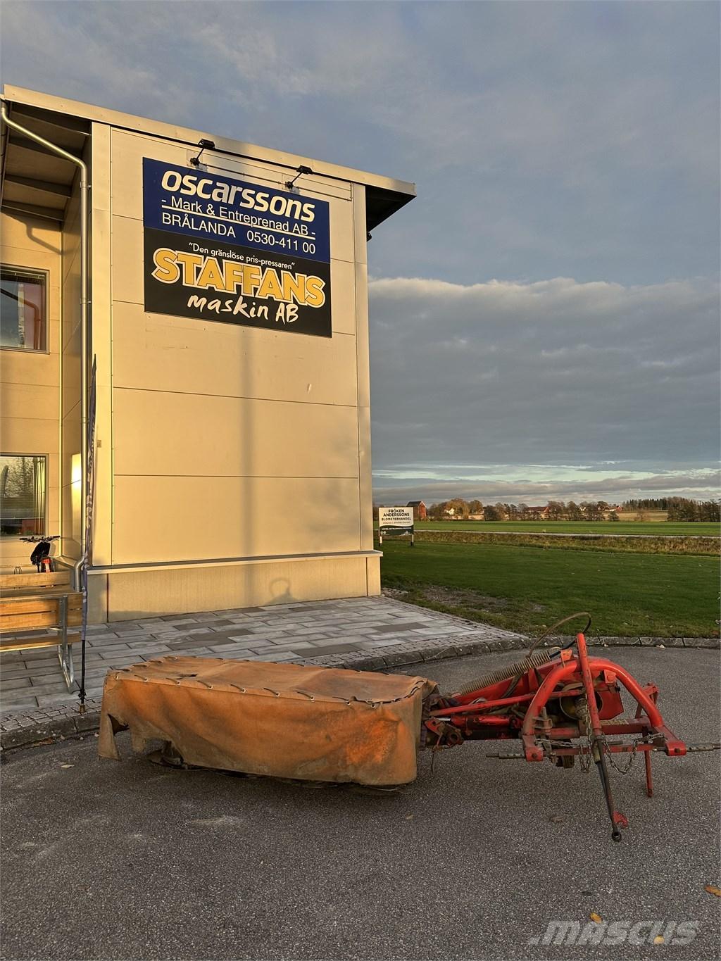 SIP 172D Žací stroje