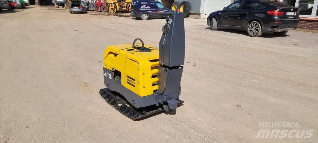 Atlas Copco LH 700 Kompaktory