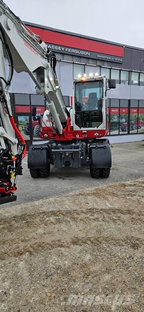 Takeuchi TB 395 W Kolová rýpadla