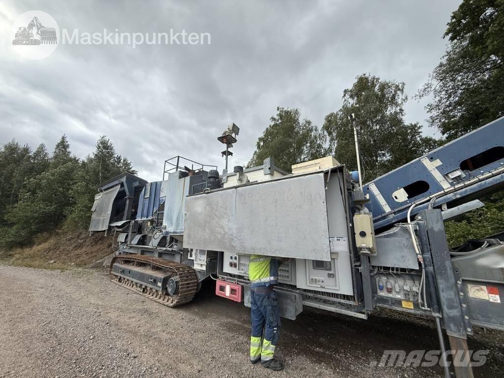 Sandvik CJ 412 Mobilní drtiče