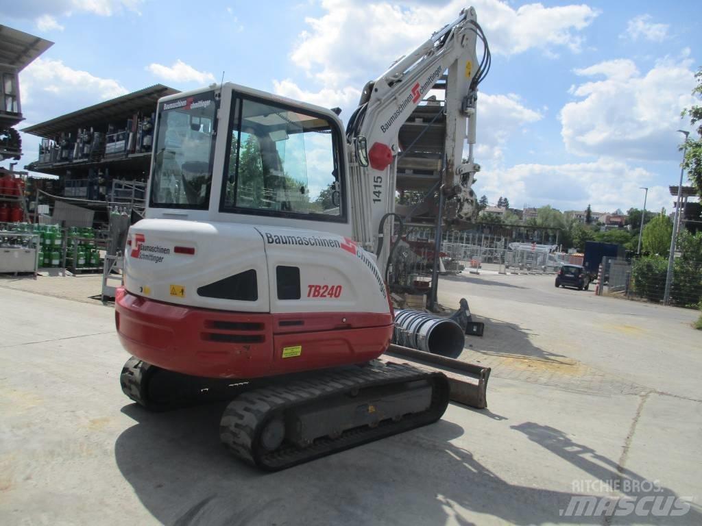 Takeuchi TB240 Mini rýpadla < 7t