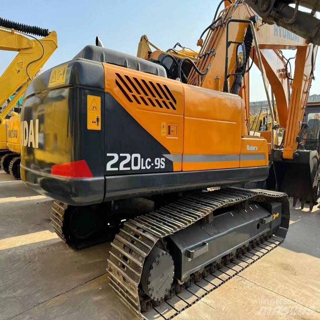 Hyundai R220LC-9S Pásová rýpadla