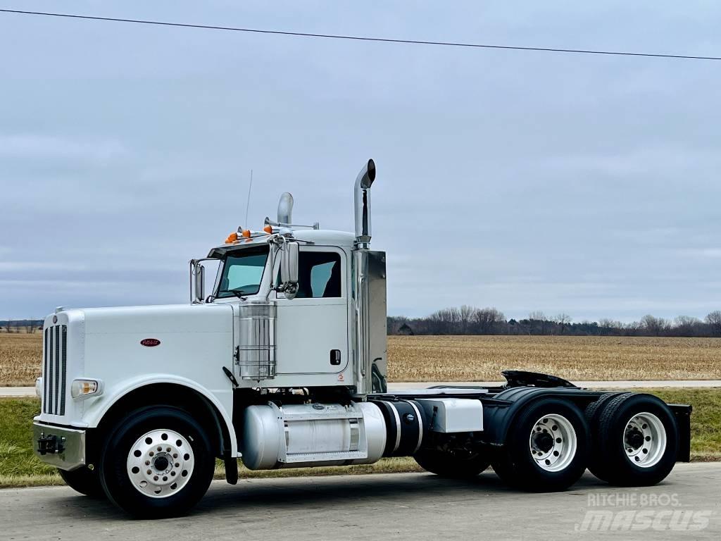 Peterbilt 389 Tahače