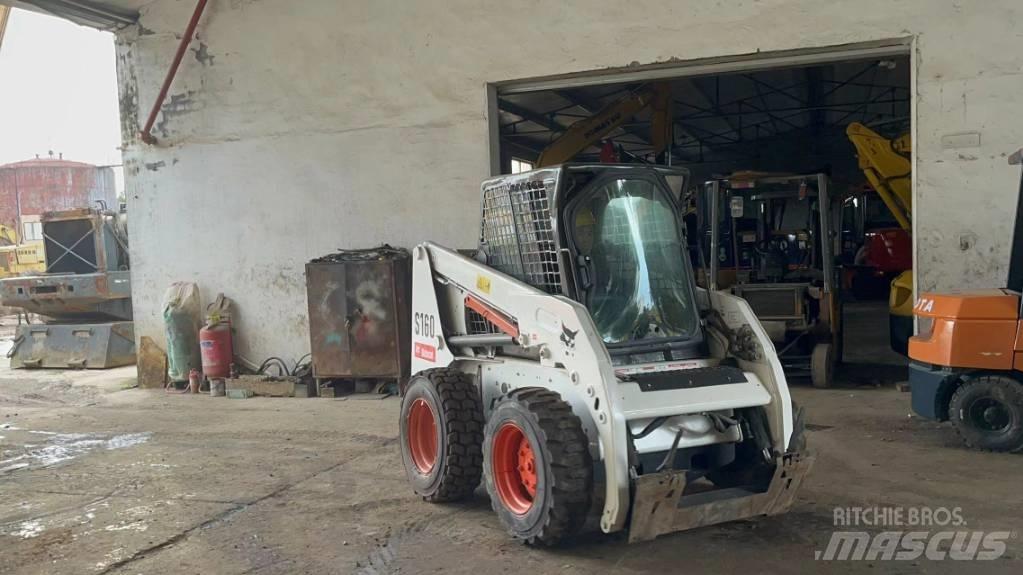 Bobcat S 160 Smykem řízené nakladače