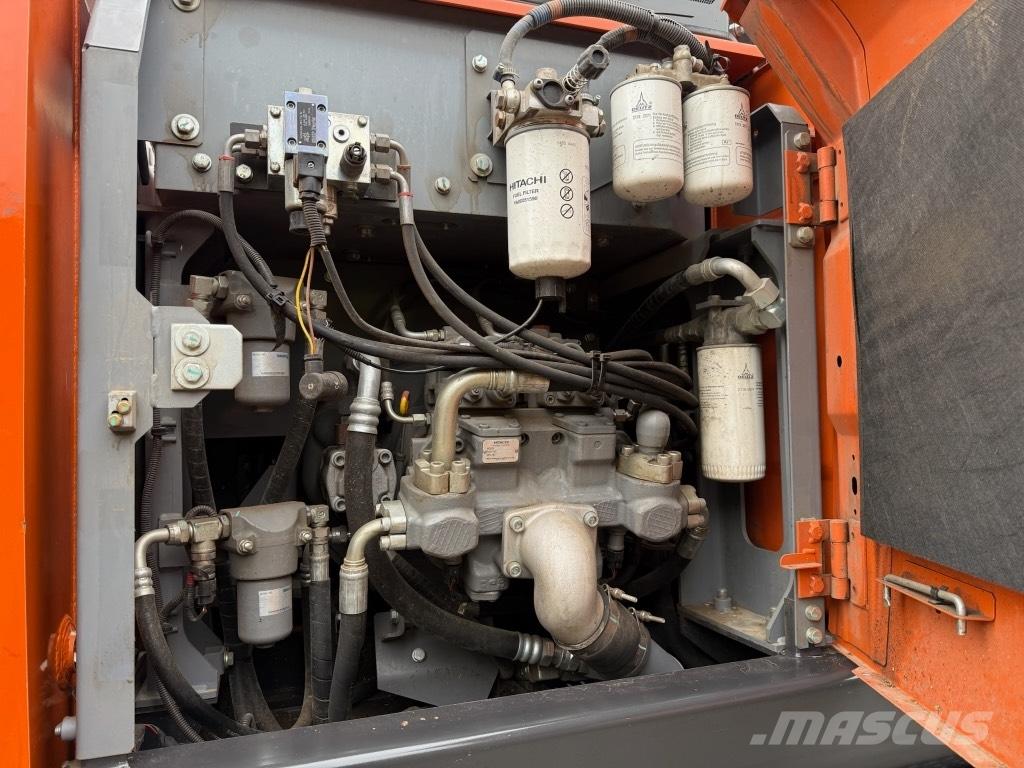 Hitachi ZX 140 W-6 Kolová rýpadla