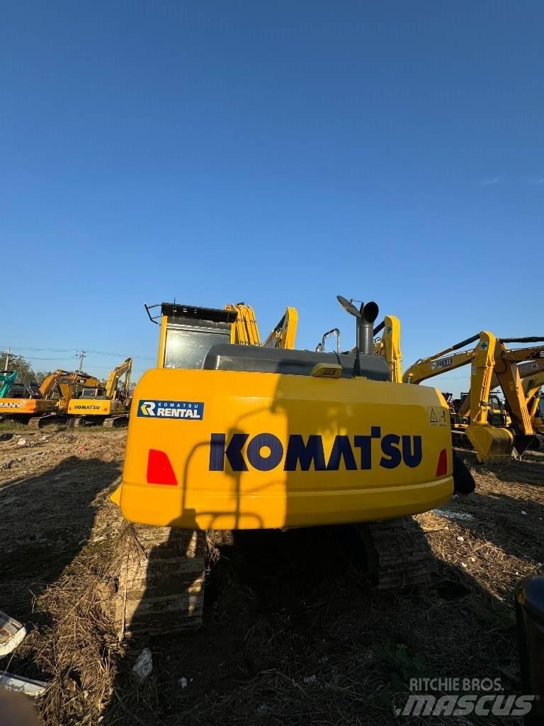 Komatsu PC 210 Pásová rýpadla