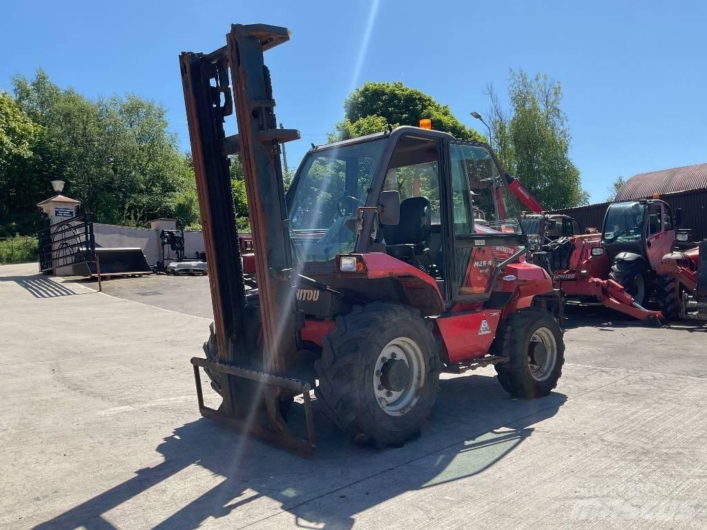 Manitou M 26.4 Teleskopické manipulátory