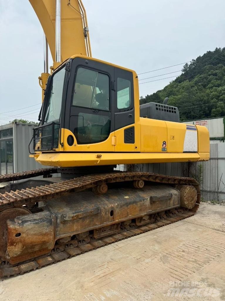 Komatsu PC 400-8 Pásová rýpadla