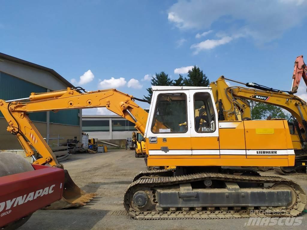 Liebherr 902 Pásová rýpadla