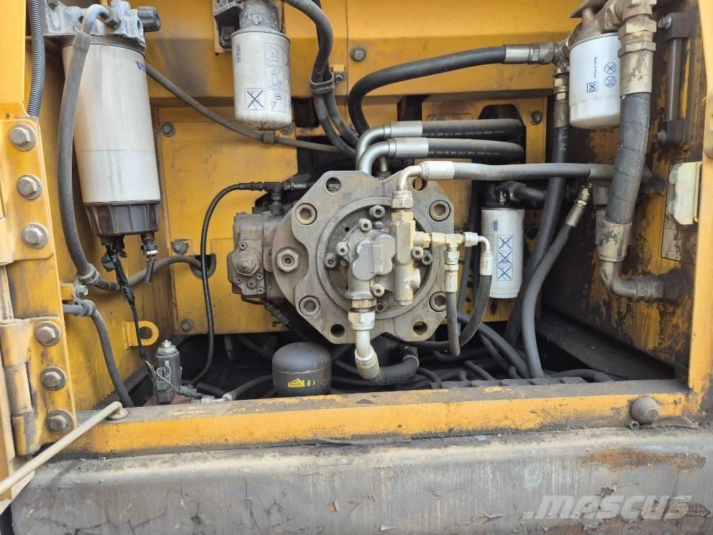 Volvo EC 290 BL Pásová rýpadla
