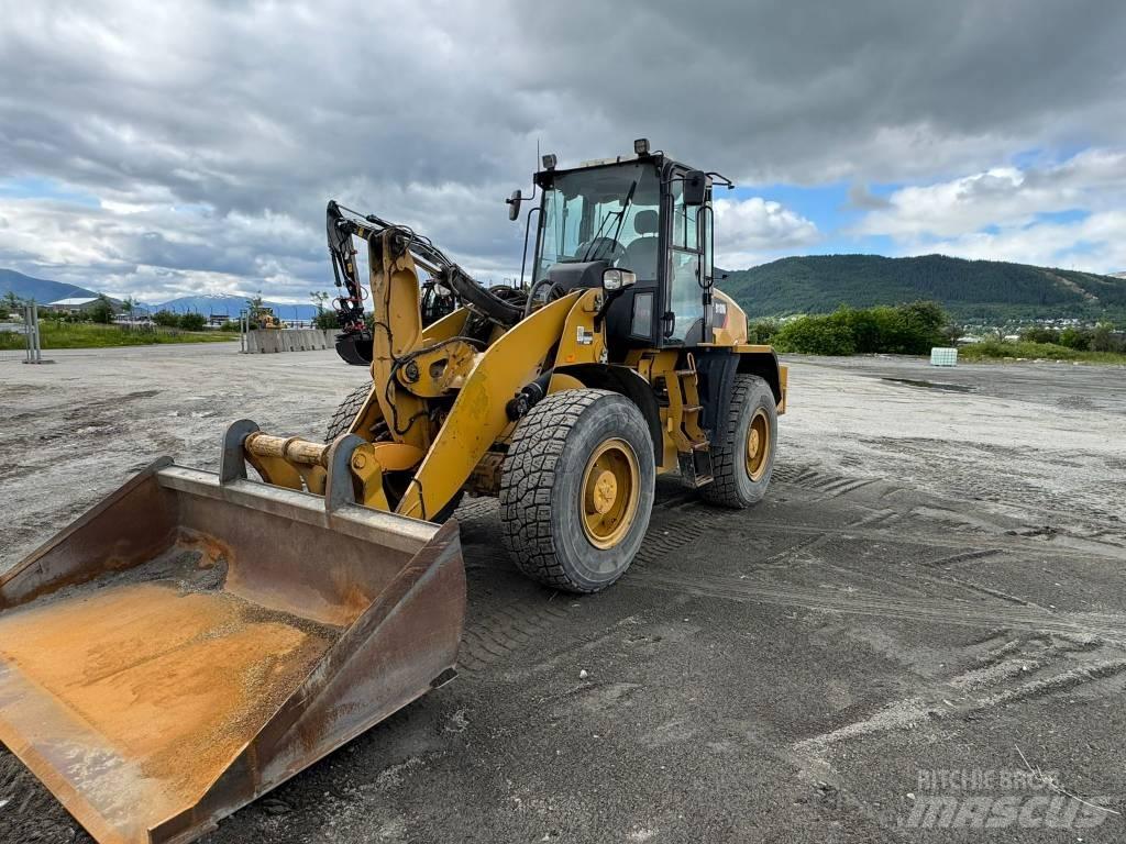 CAT 918 M Kolové nakladače
