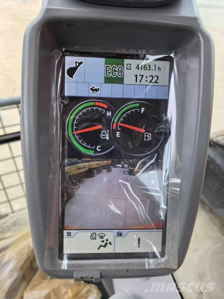 Hitachi zx350-5g Pásová rýpadla