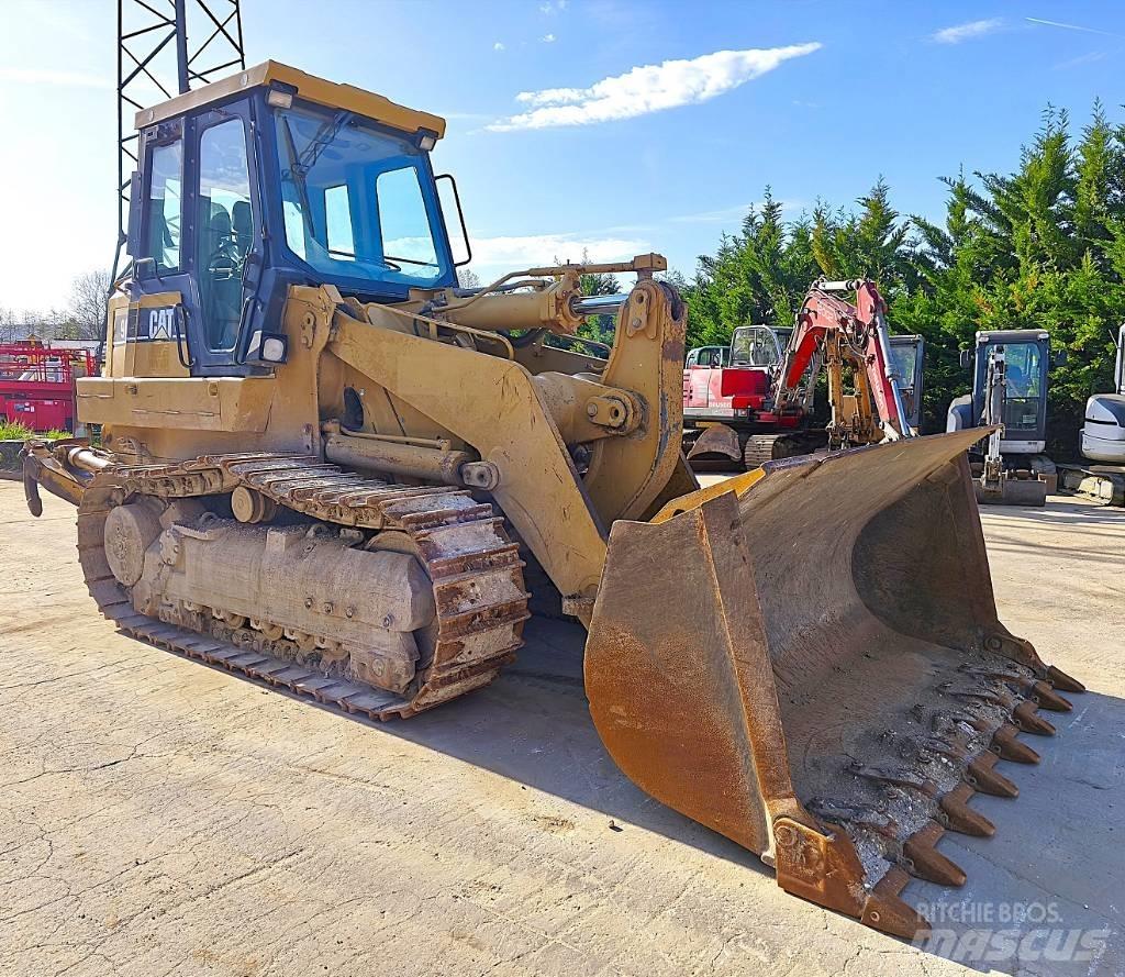 CAT 963 C Pásové nakladače