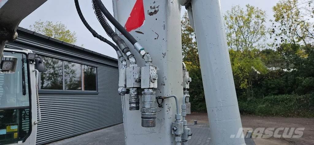 Takeuchi TB250 Mini rýpadla < 7t