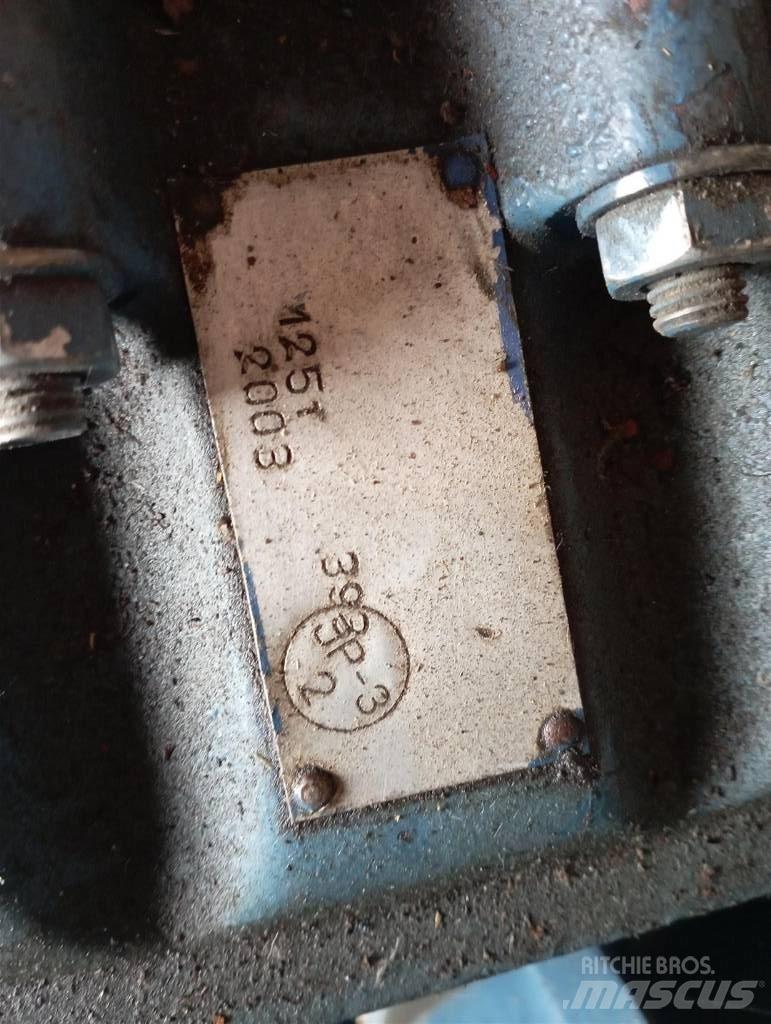  Spomasz DR125T Kompresory
