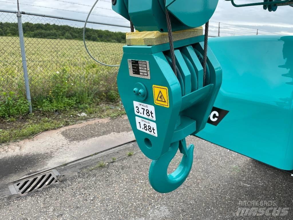 Maeda MC 405 CRME - 3 Minijeřáby