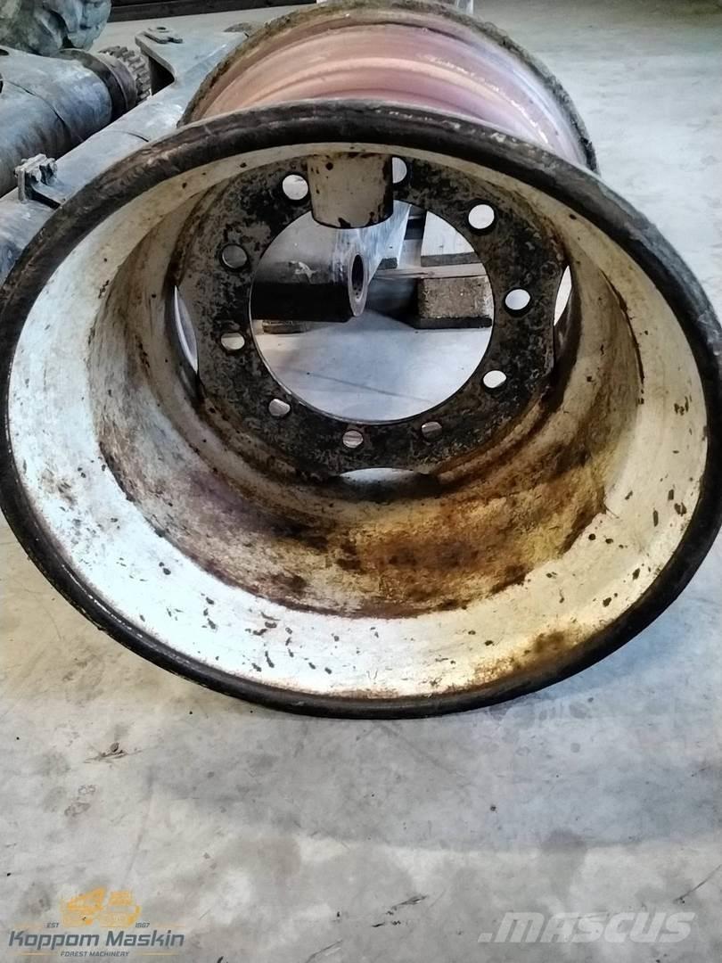 Bruun 7610 20x22,5 Pneumatiky, kola a ráfky