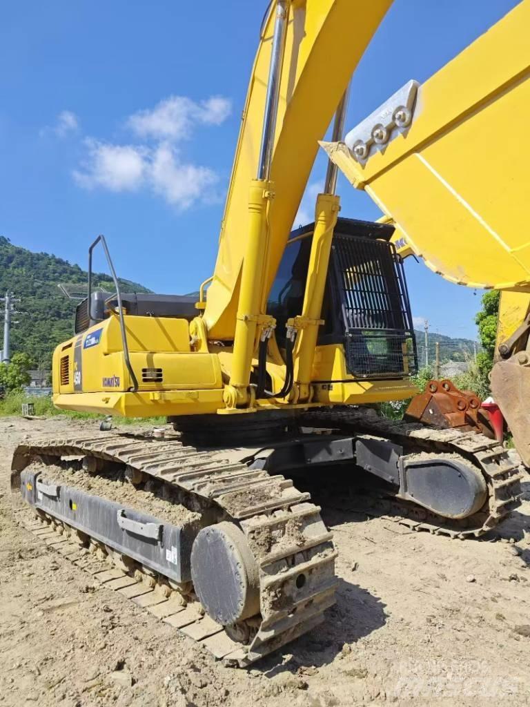 Komatsu PC 450-8 Pásová rýpadla
