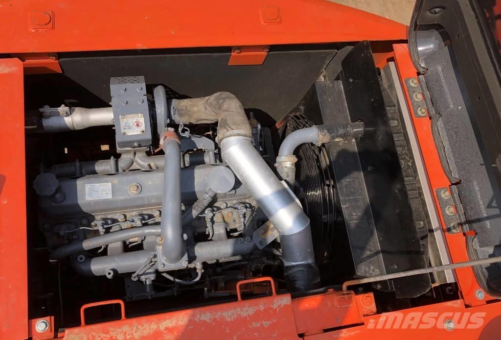 Doosan DX150W Pásová rýpadla