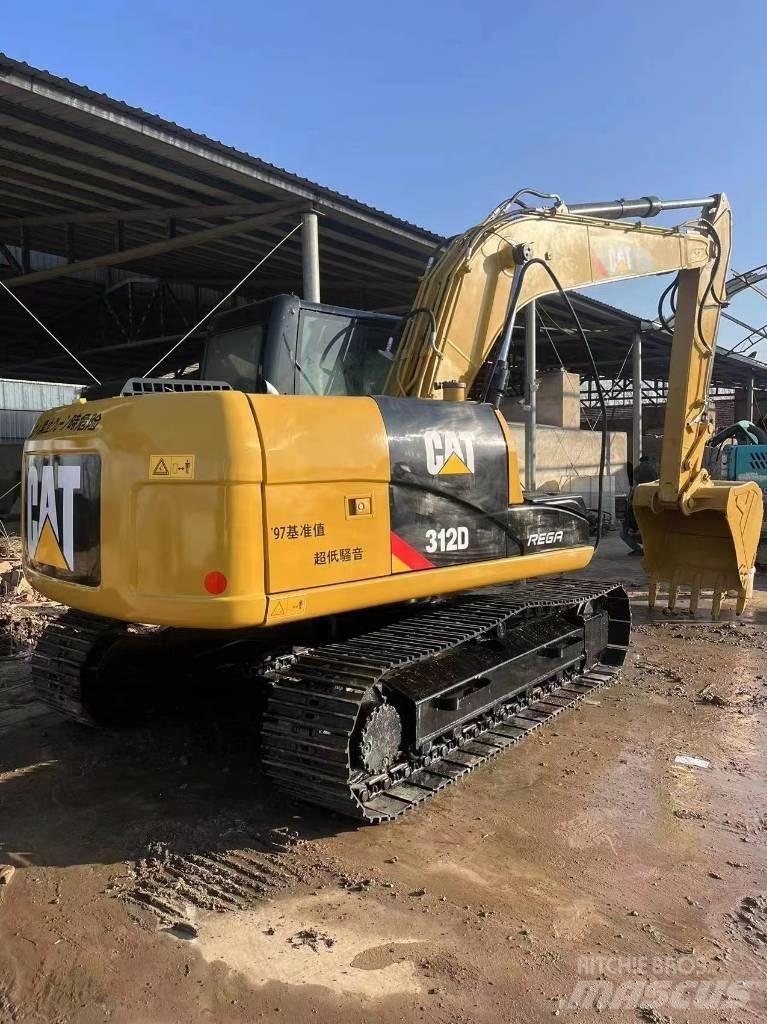 CAT 312d Pásová rýpadla